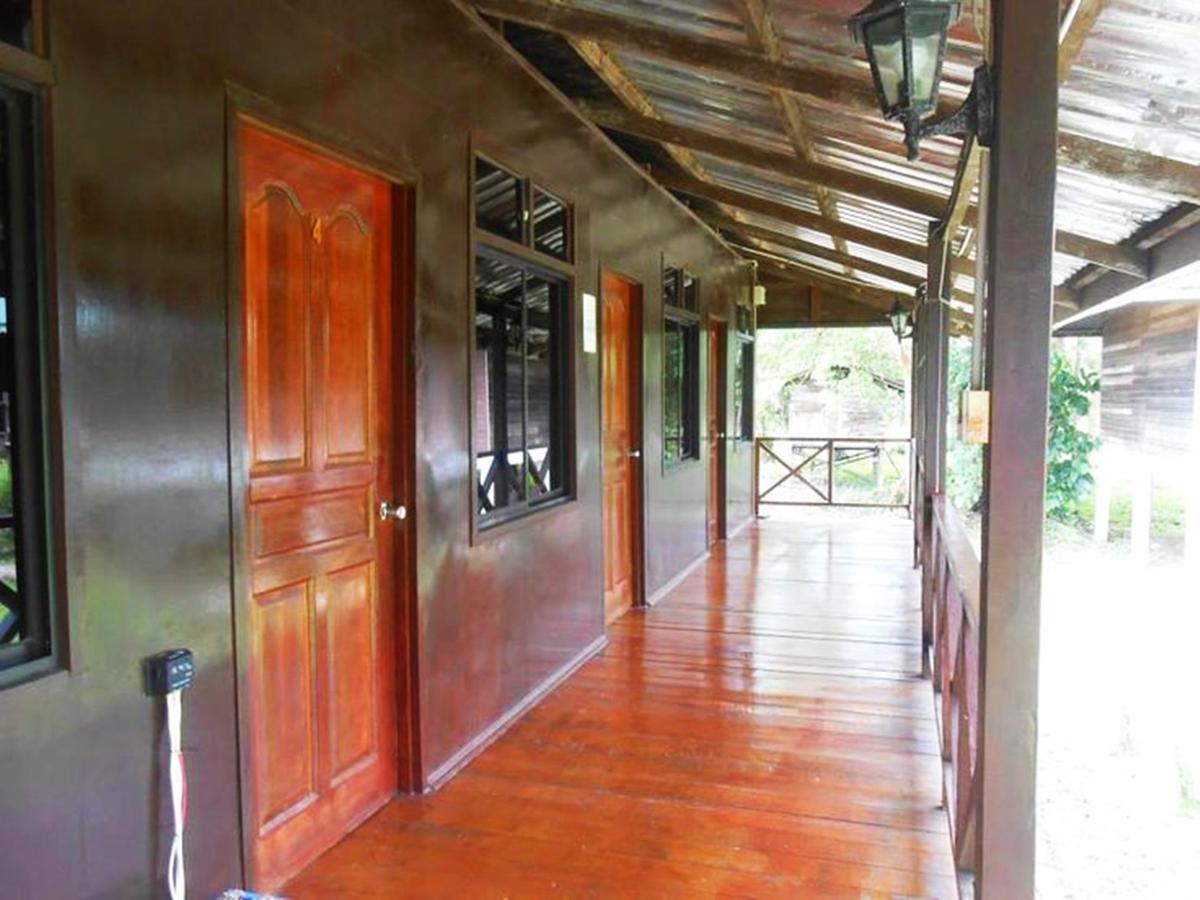 本那拉山林小屋 姆鲁 外观 照片